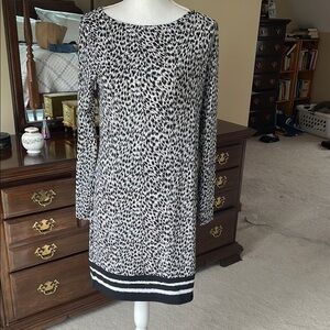 Michael Kors Size M black and white dress